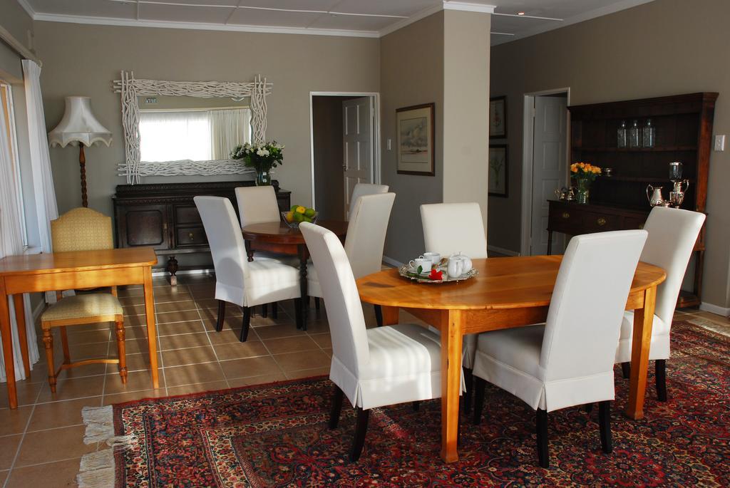 Sneezewood Farm Bed&Breakfast And Self-Catering Cottage Νταντί Δωμάτιο φωτογραφία