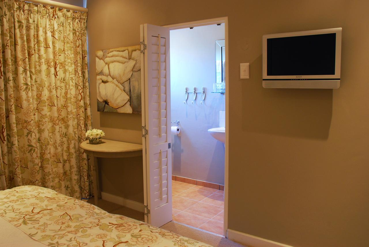 Sneezewood Farm Bed&Breakfast And Self-Catering Cottage Νταντί Εξωτερικό φωτογραφία